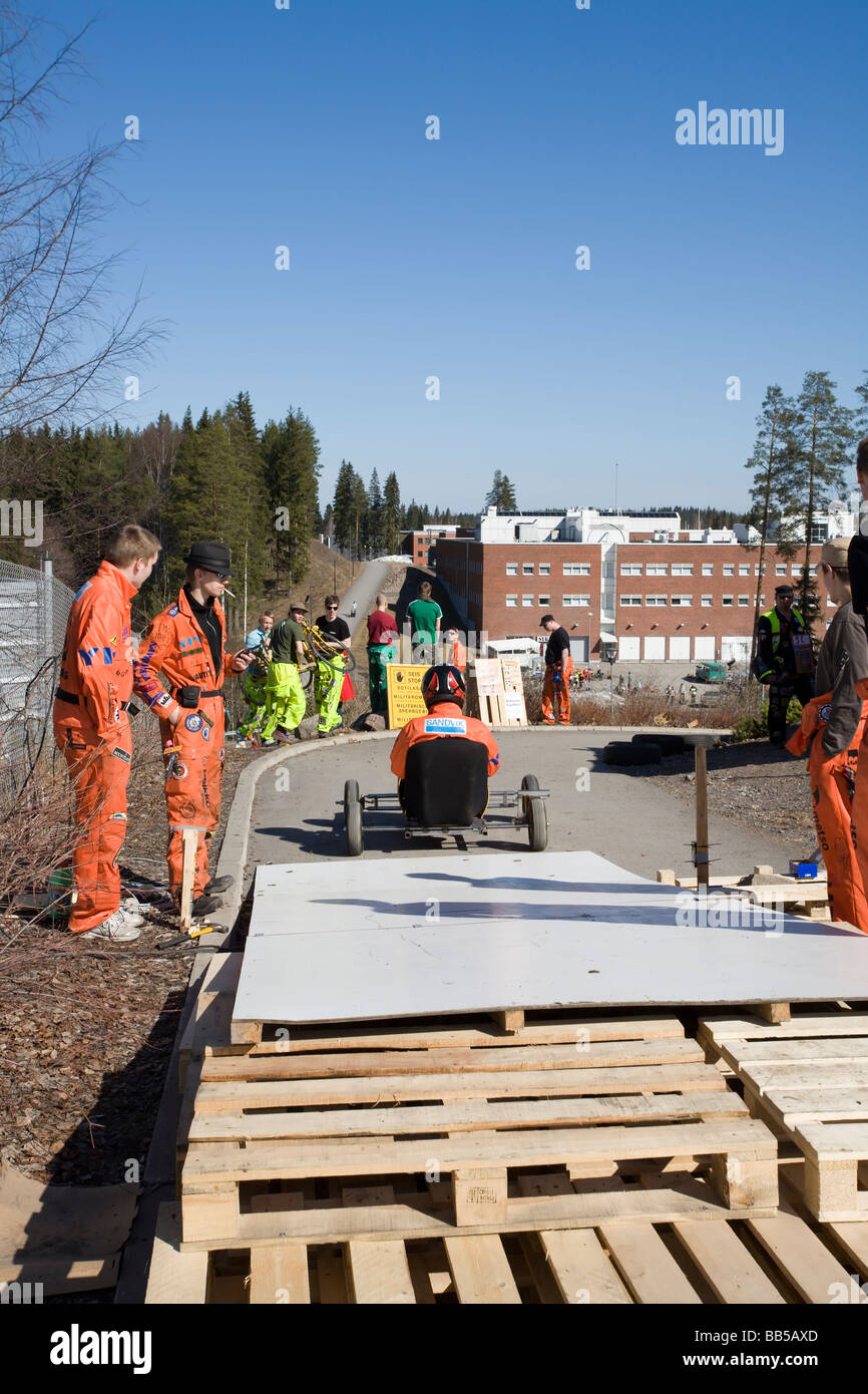 Finnische Schüler Seifenkiste Autorennen in Lappeenranta, Finnland Stockfoto