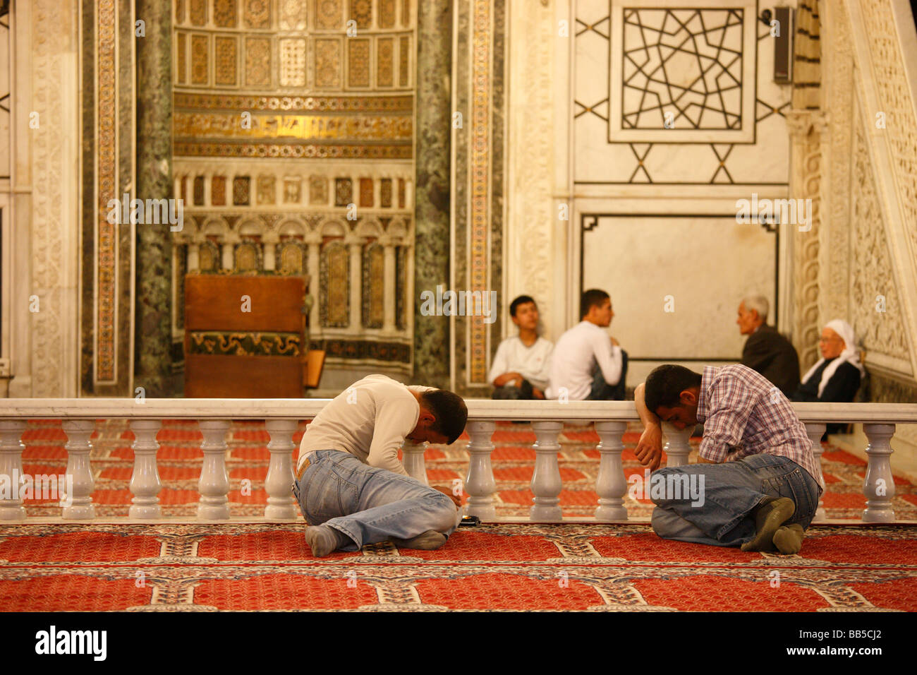 Innere des großen Omayyaden-Moschee, Damaskus Stockfoto