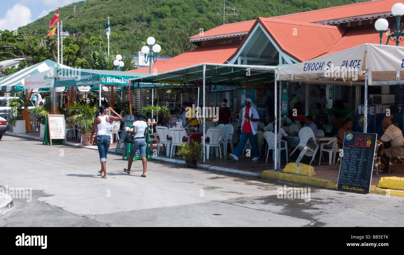 Straßencafés und Restaurants Marigot Französisch Saint Martin Stockfoto