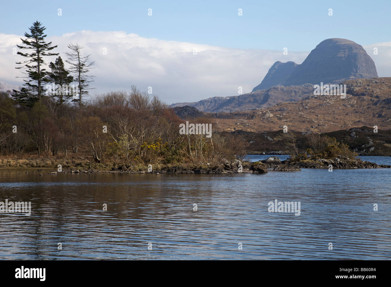 Der berühmte Berg Suilven in der Nähe von Lochinver Sutherland Stockfoto