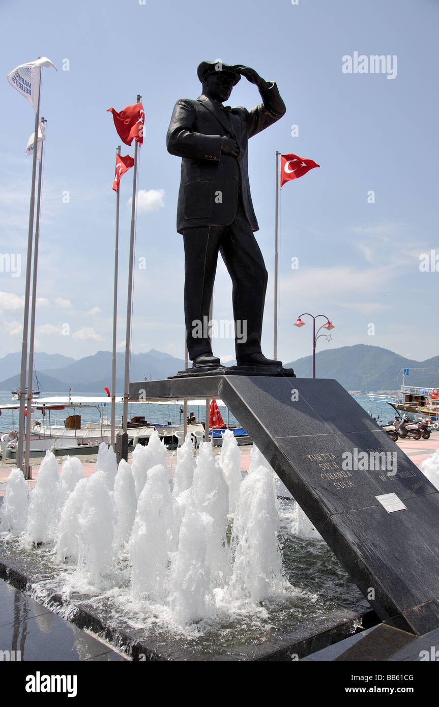 Atatürk Statue, Atatürk Meyd, Marmaris Harbour, Marmaris, Datca Halbinsel, Provinz Mulga, Republik Türkiye Stockfoto