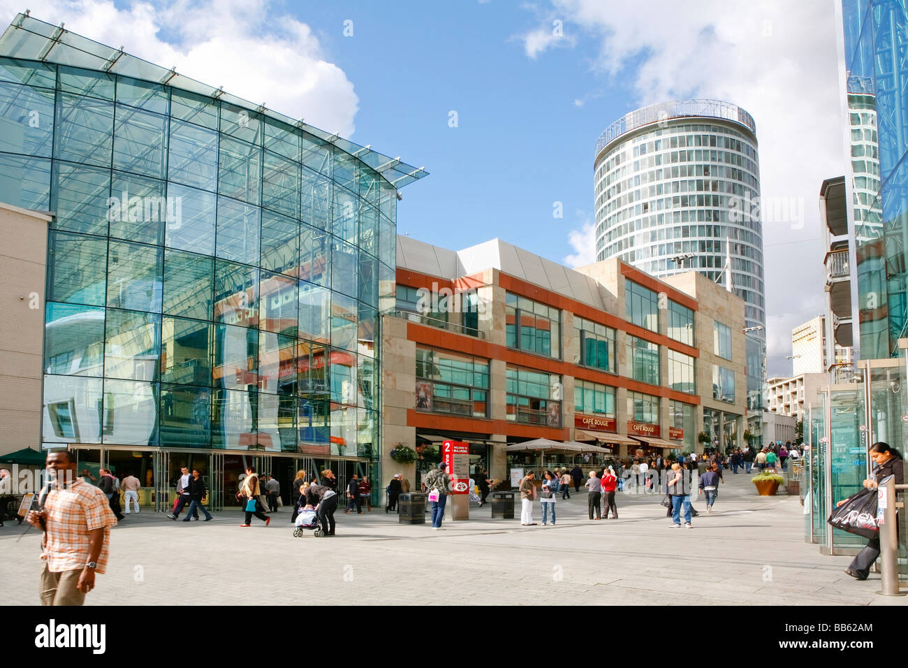 Das Bullring Shopping Centre, Birmingham, einschließlich der Rotunde. Stockfoto