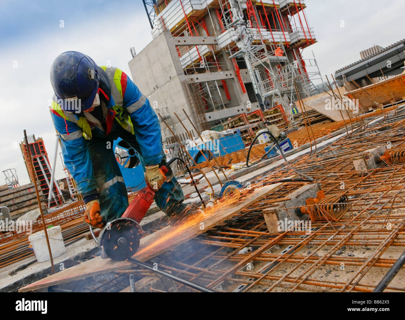 Bauarbeiter auf den Cube Gebäude in Birmingham. Stockfoto