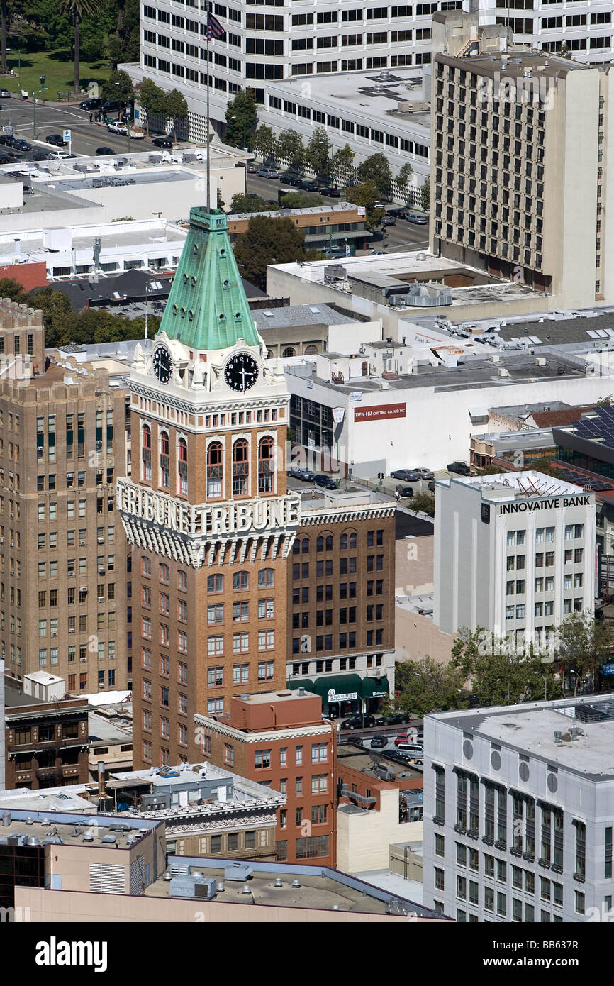 Luftbild oben Tribune Zeitung Uhrturm Oakland Kalifornien Stockfoto