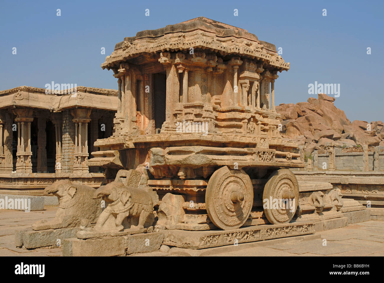 Hampi - Karnataka, Stein Ratha in Vitthala-Tempel-Komplex. Stockfoto