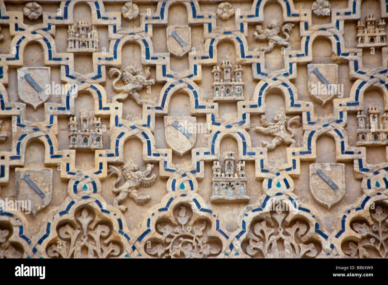 Kamm-Detail im Alcazar von Sevilla Spanien Stockfoto