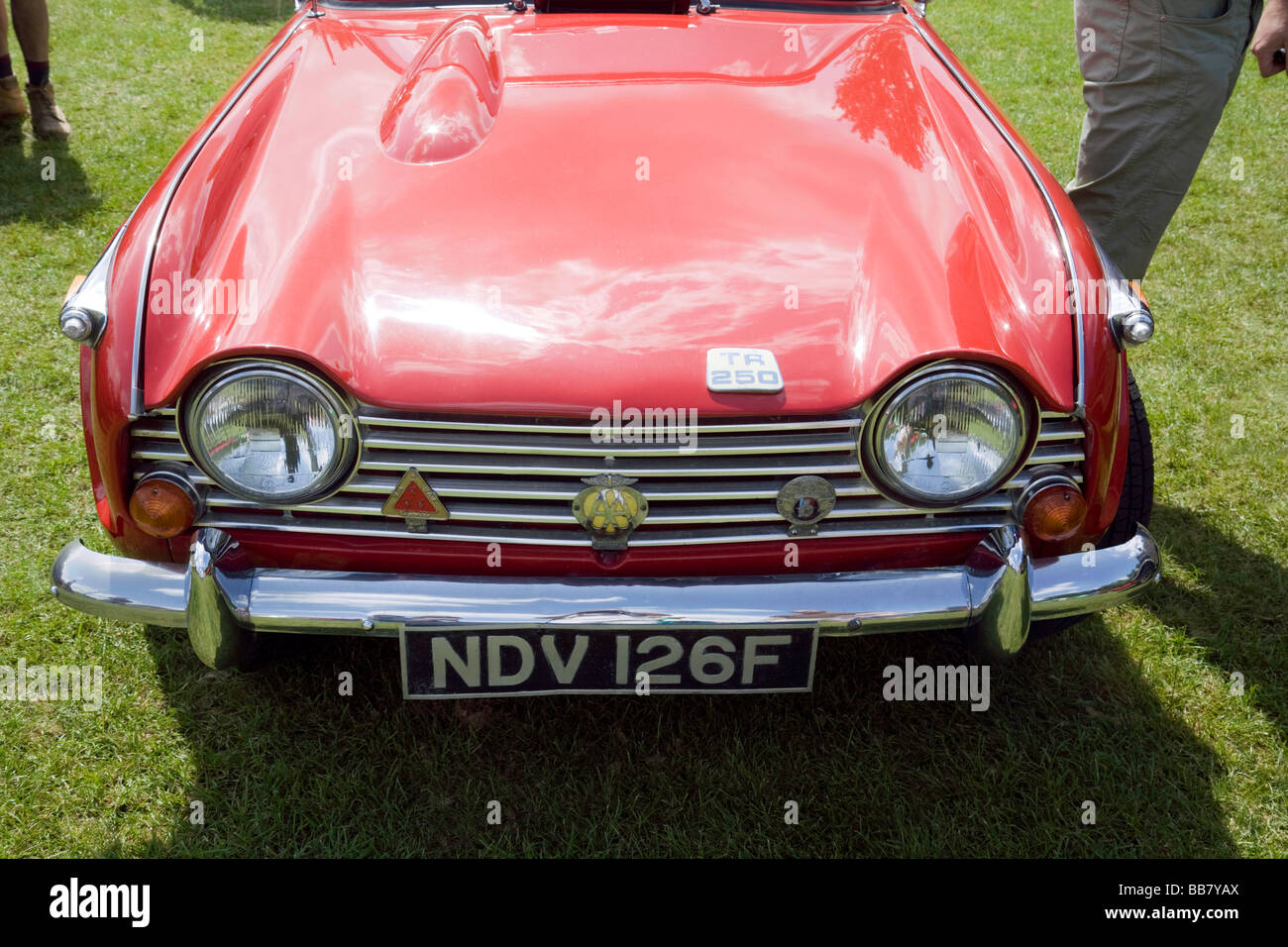 Triumph TR250 Oldtimer-Front, Wallingford Oldtimer-Rallye, Oxfordshire, Vereinigtes Königreich Stockfoto