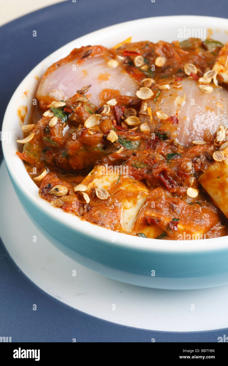 Kadai Paneer ist ein typisches Nord-indische Gericht aus Paneer ...