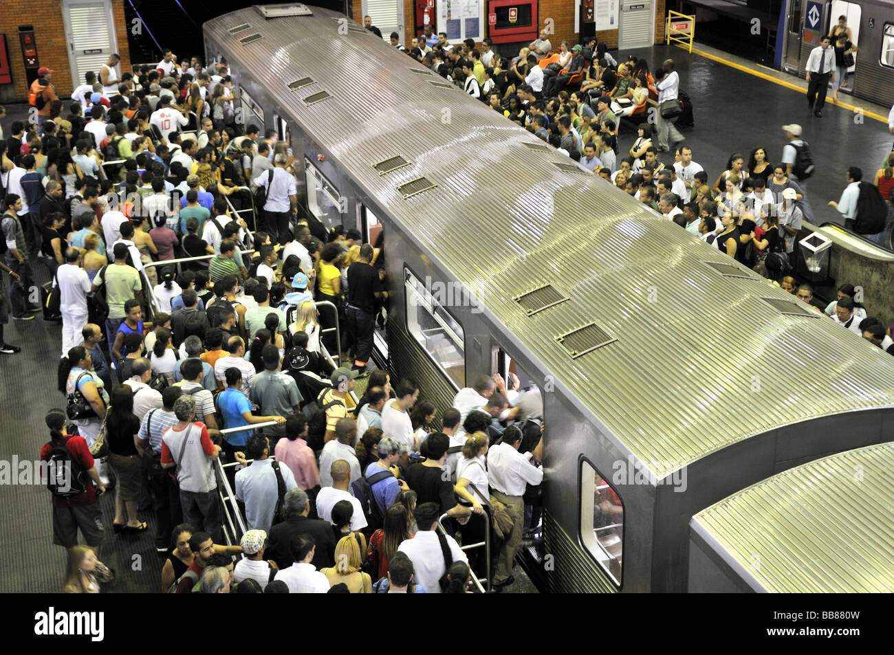 Rush Hour, Pendler in der u-Bahn, Sao Paulo, Brasilien, Südamerika Stockfoto