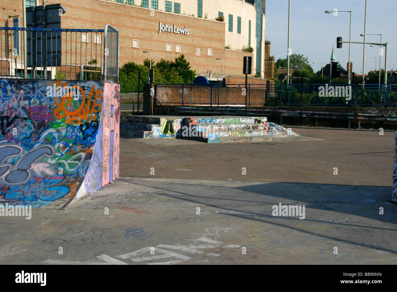 Skateboard-Park in Watford Stadt Stockfoto