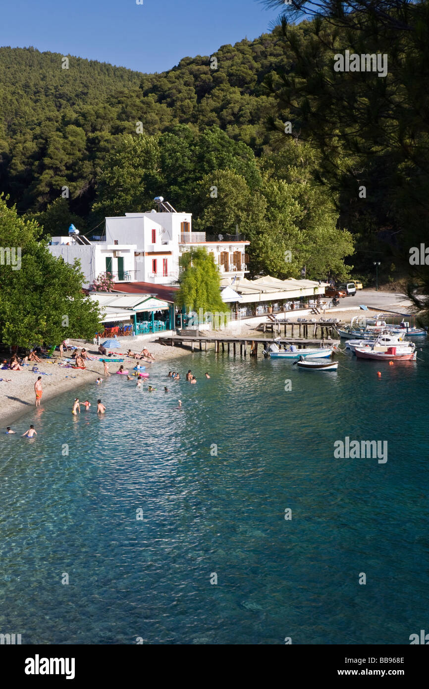 Agnontas Bay und Stoney Strand Skopelos Insel Sporaden Griechenland Stockfoto