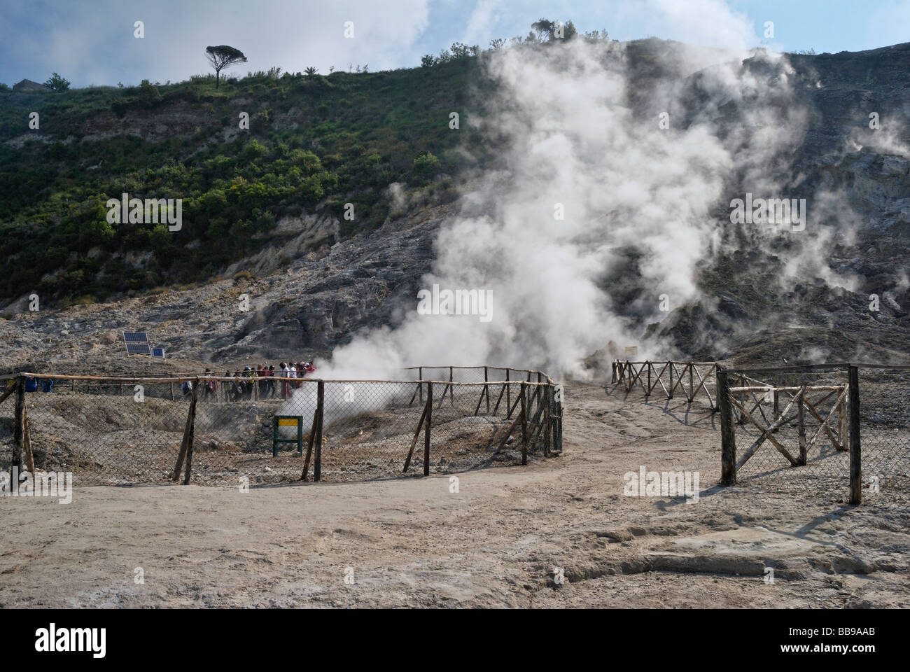 Pozzuoli Solfatara Vulcano Cratere Vulkankrater Napoli Campania Italien Campi Flegrei Neapel Stockfoto