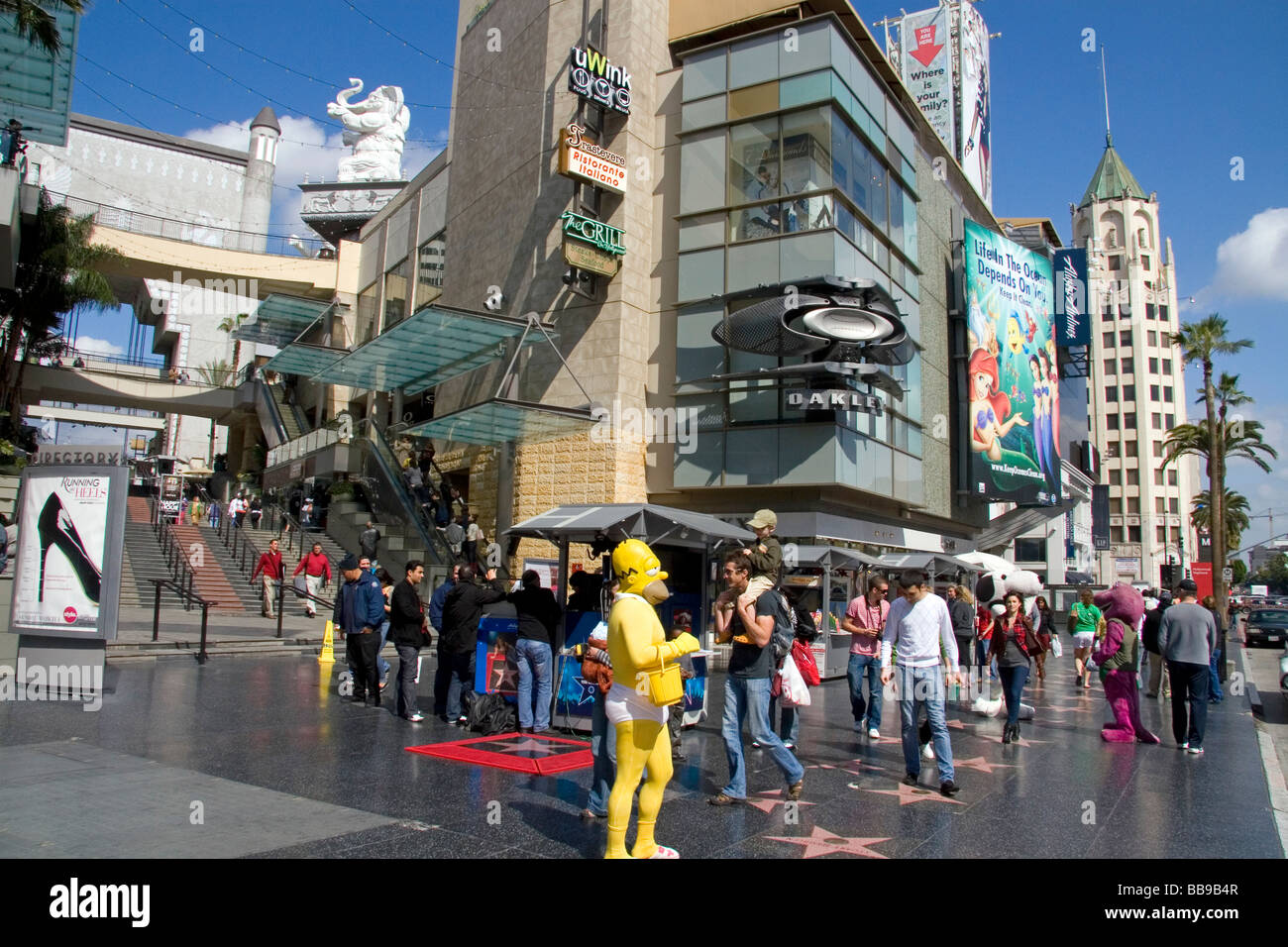 Sterne zu Ehren Stars auf dem Hollywood Walk of Fame am Hollywood Boulevard in Hollywood Los Angeles Kalifornien USA Stockfoto