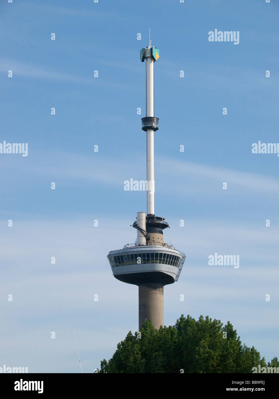 Der Euromast Tower in Rotterdam Zuid Holland Niederlande Stockfoto