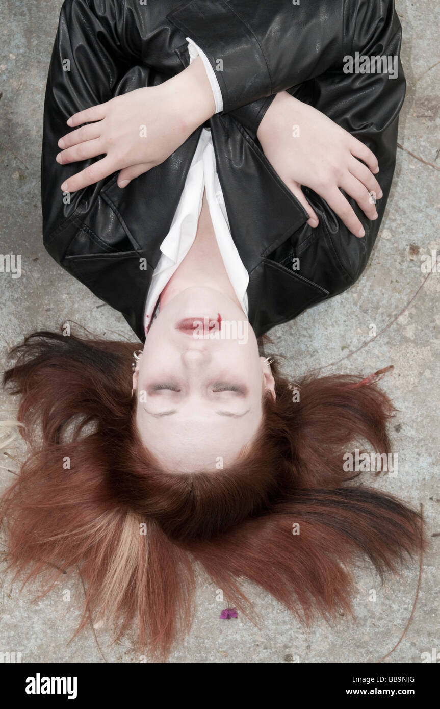 Ein weiblicher Vampir in Ruhe Model-Release verfügbar Stockfoto