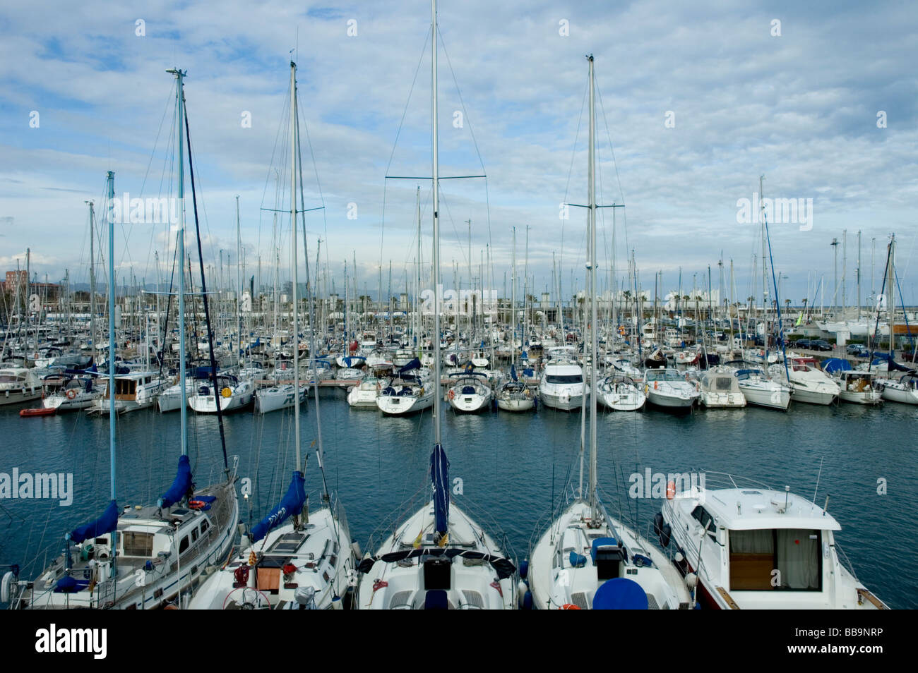 Spanien, Barcelona, Vila Olimpica Marina in der Nähe von Hotel Arts. 2009 Stockfoto