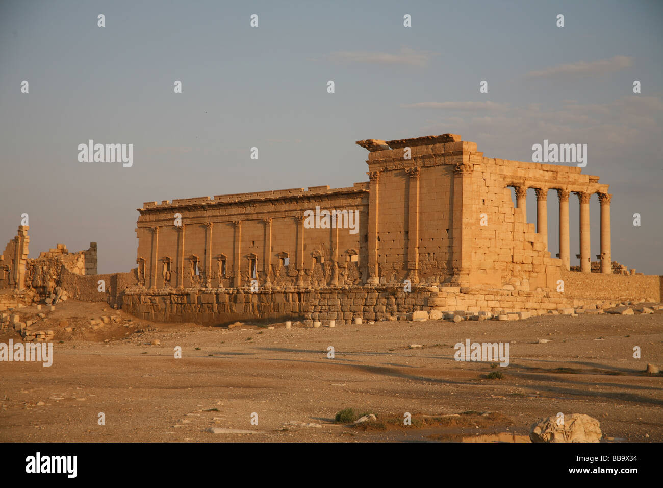 Tempel des Bel römische Ruinen, Palmyra Syrien bei Sonnenaufgang Stockfoto