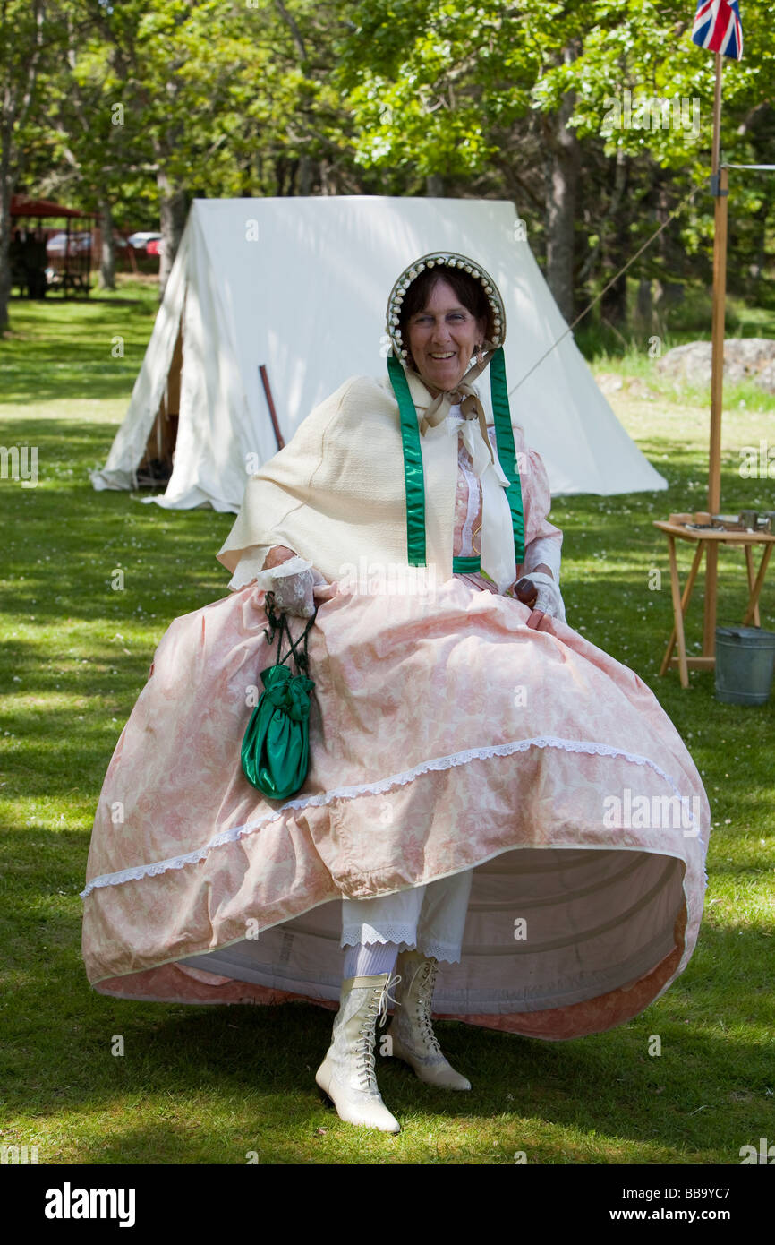 Porträt einer Frau im historischen Kleid militärische Demonstration am Fort Rodd Hill in Victoria BC Kanada Stockfoto