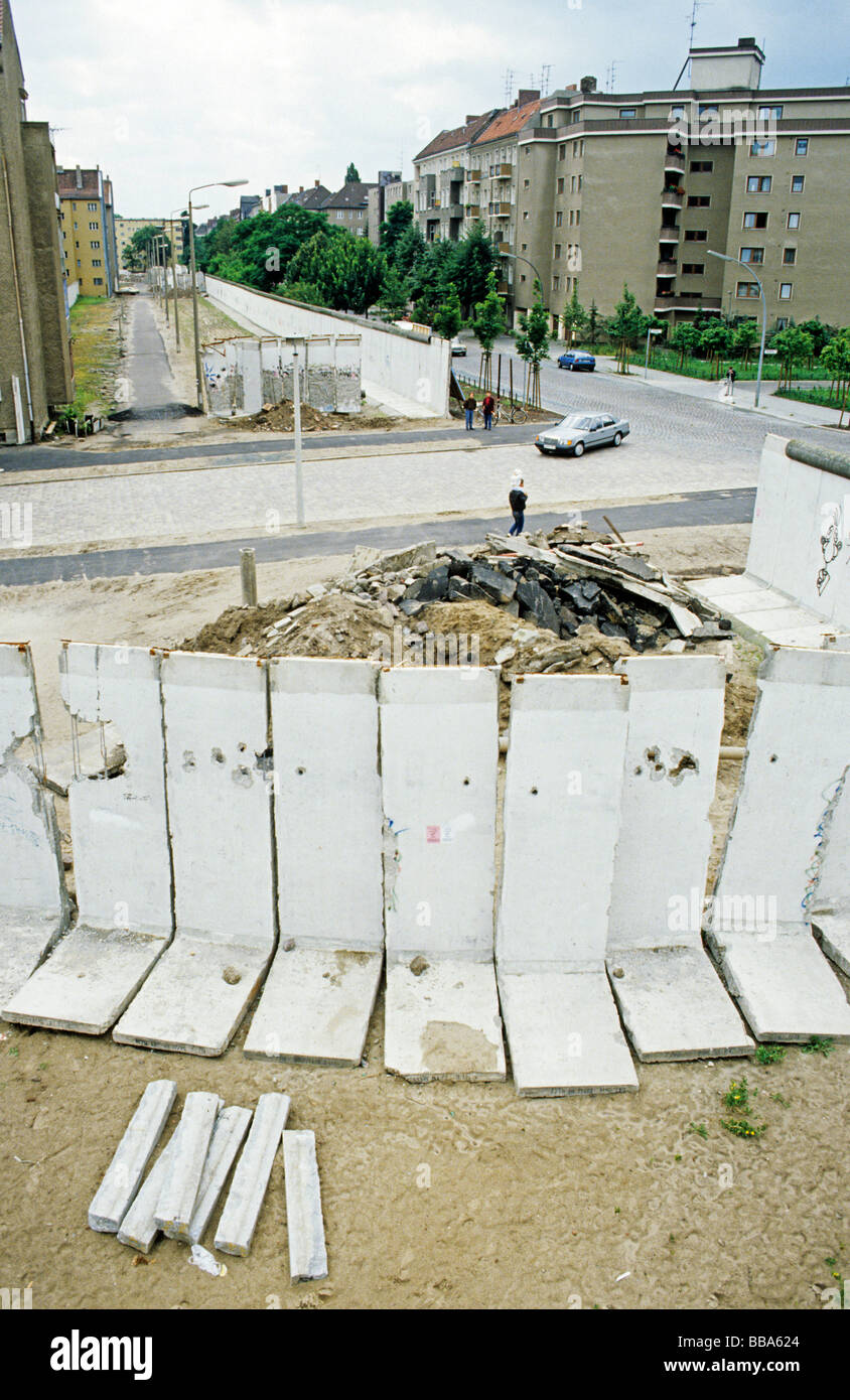 Segmente der Berliner Mauer nach dem Fall der Berliner Mauer, Berlin-Kreuzberg, Deutschland, Europa Stockfoto