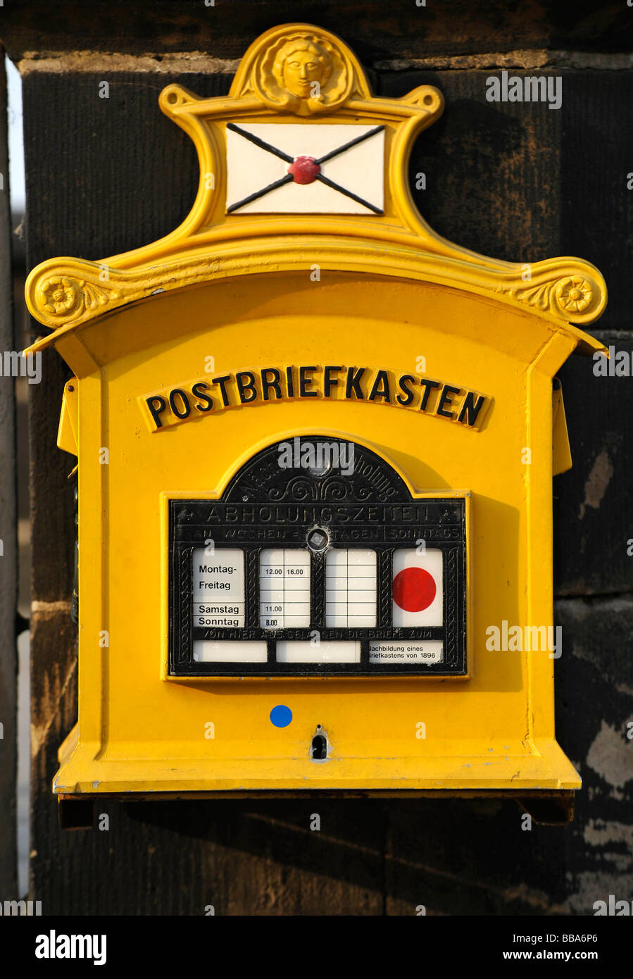 Mail-Box, Dresden, Freistaat Sachsen, Deutschland, Europa Stockfoto