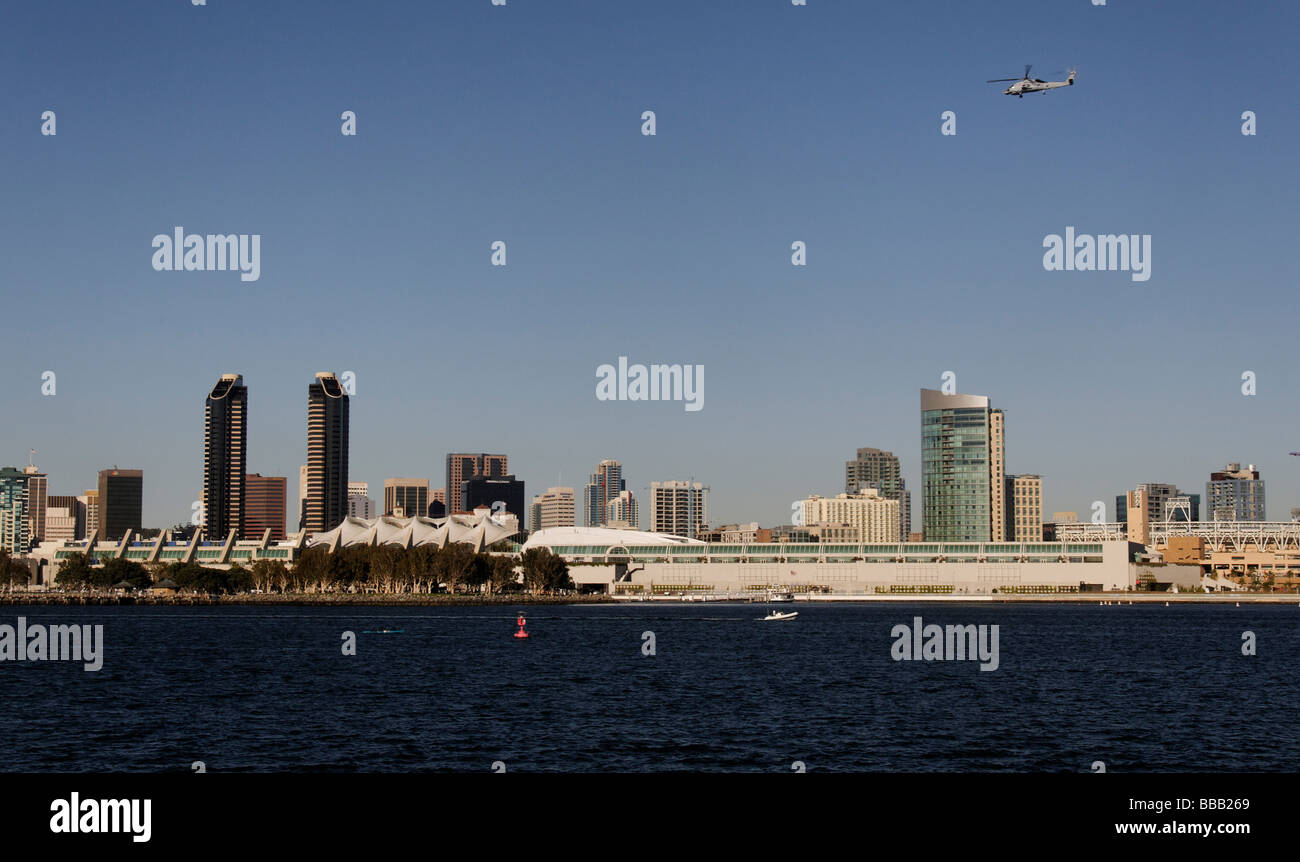 USA Kalifornien San Diego The Bay Downtown im Hintergrund Stockfoto