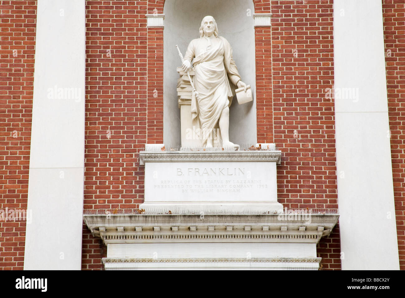 Ben Franklin Statue am alten Rathaus Unabhängigkeit National Historical Park Philadelphia Pennsylvania USA Stockfoto