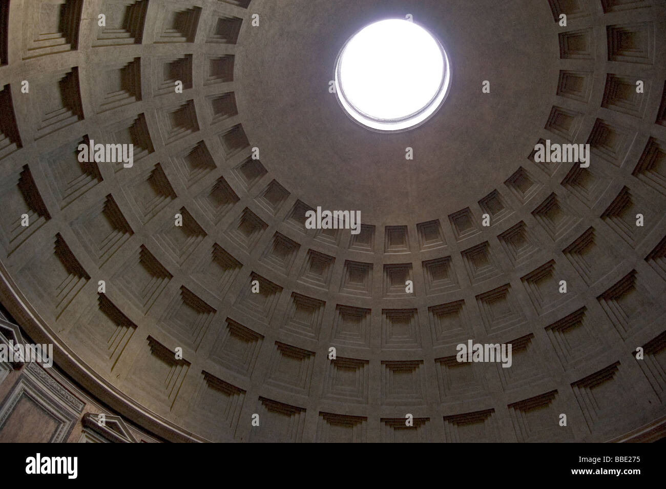 Der Pantheon Kuppel Von Innen Rom Stockfotografie Alamy