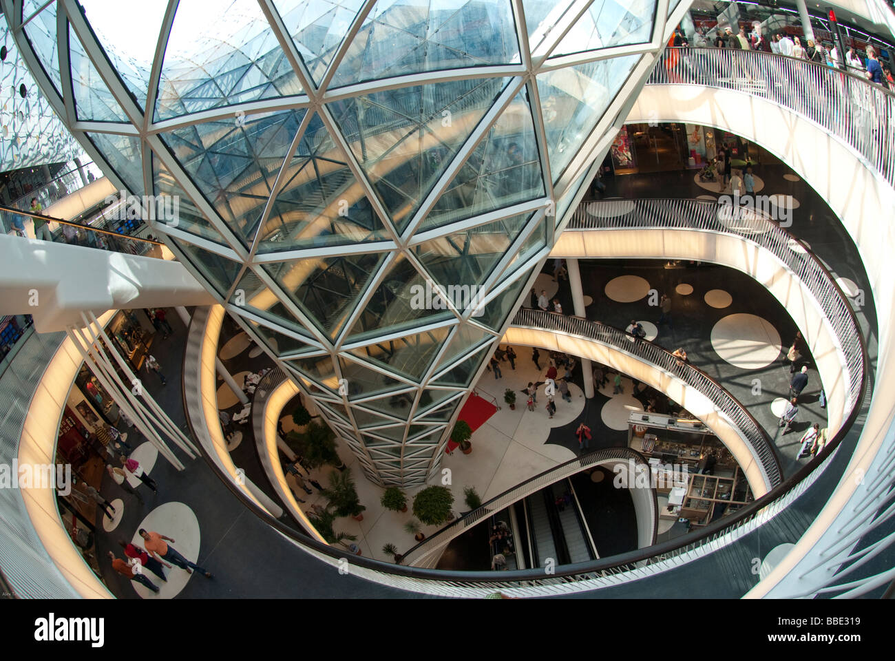 Das neue Einkaufszentrum "MyZeil" in Frankfurt am Main, Deutschland Stockfoto