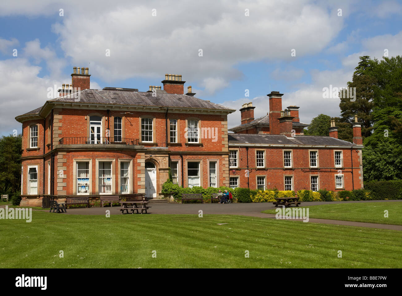Wilmont House abgeschlossen im Jahr 1859, die jetzt im Besitz von Belfast City Council in Sir Thomas und Dame Dixon Park Belfast Nordirland Vereinigtes Königreich Stockfoto