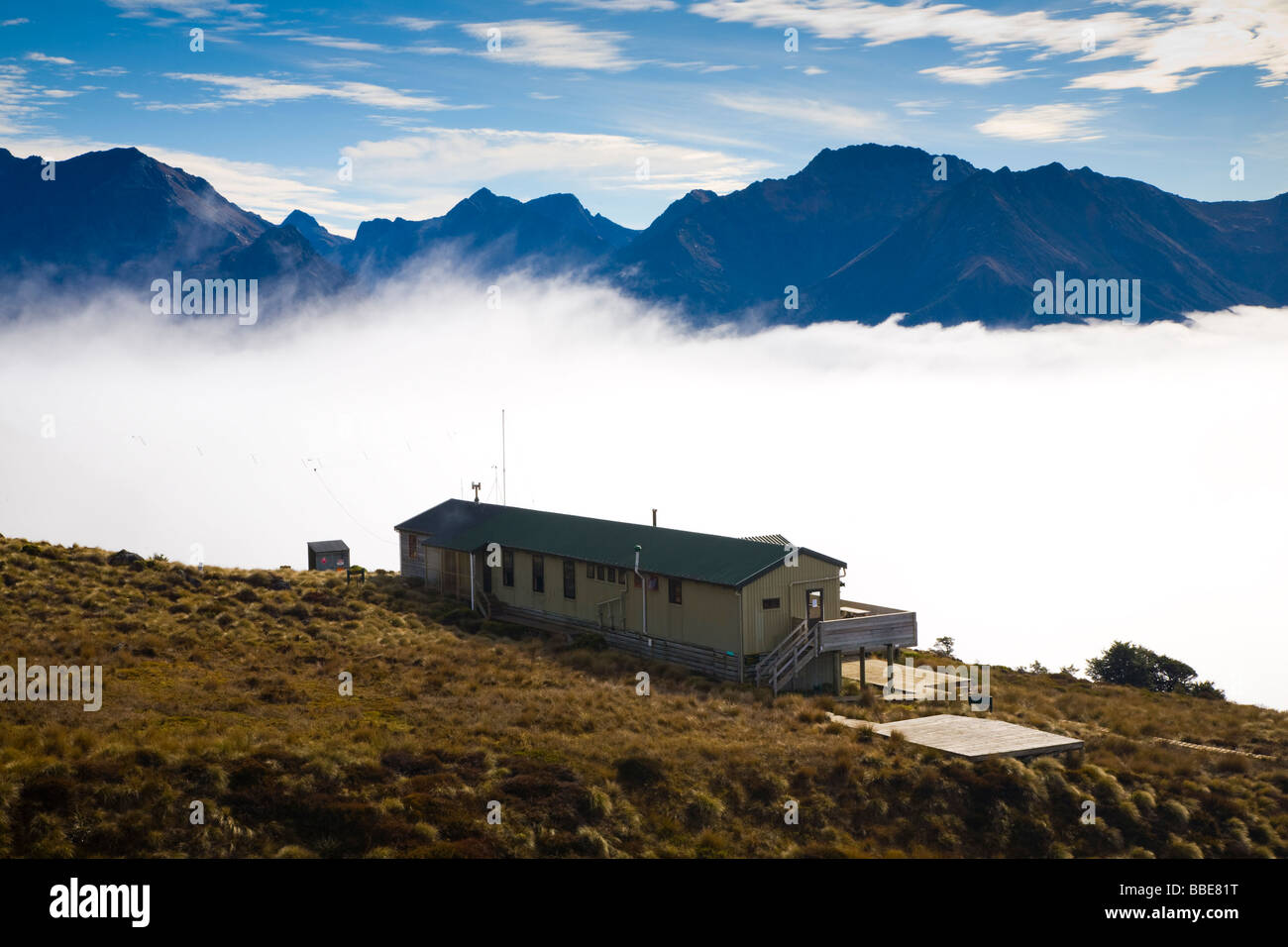 Neuseeland Southland Fiordland Nationalpark Luxmore Hütte 1 085 m oder 3 560 ft auf Mt Luxmore dienen dem Kepler Great Walk Stockfoto