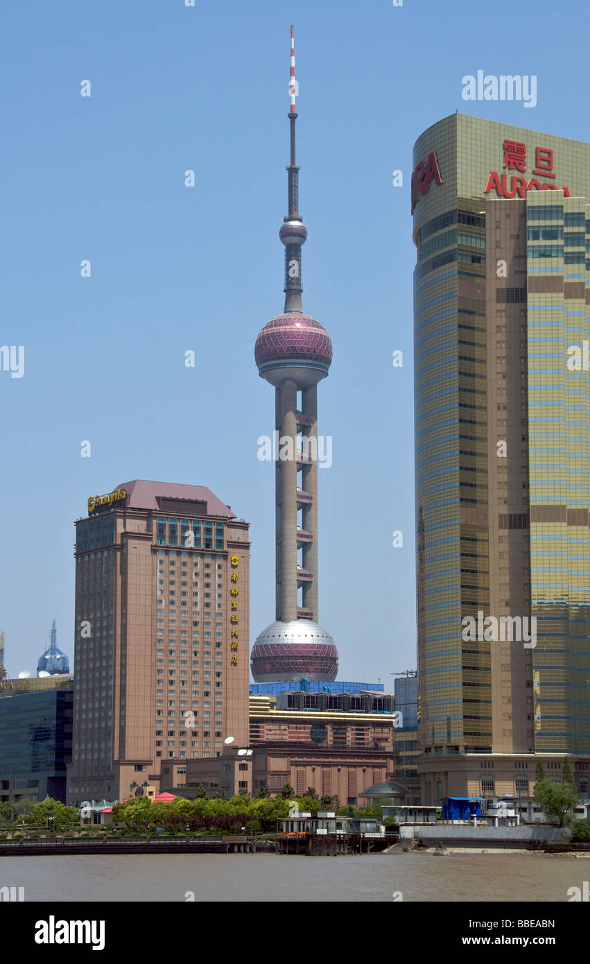 Oriental Pearl TV Tower Park Pudong Lujiazui Shanghai China Stockfoto
