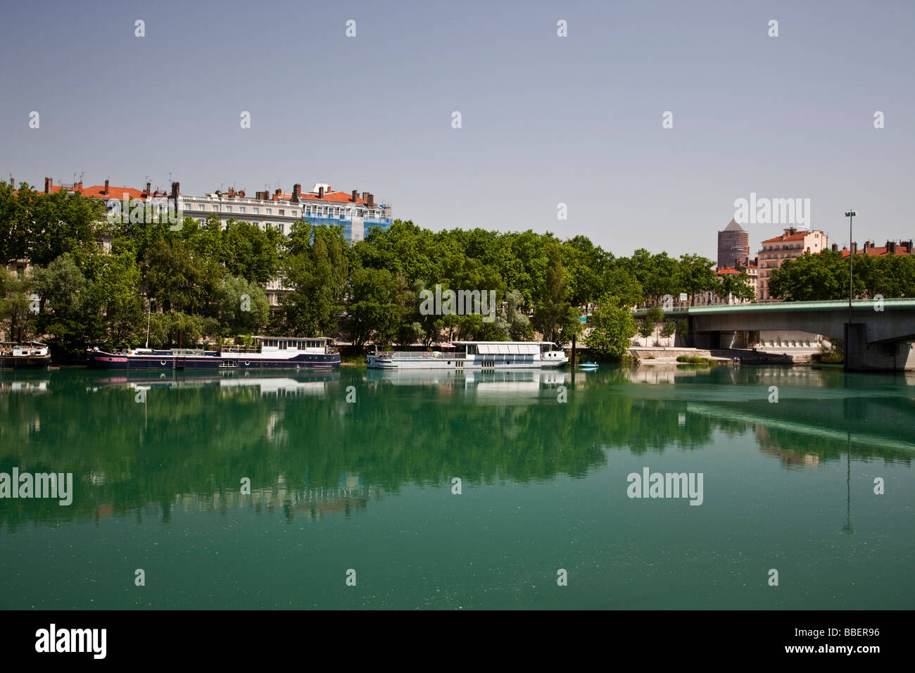 Rhone Fluss Hausboote Lyon Rhone Alpen Frankreich Stockfoto