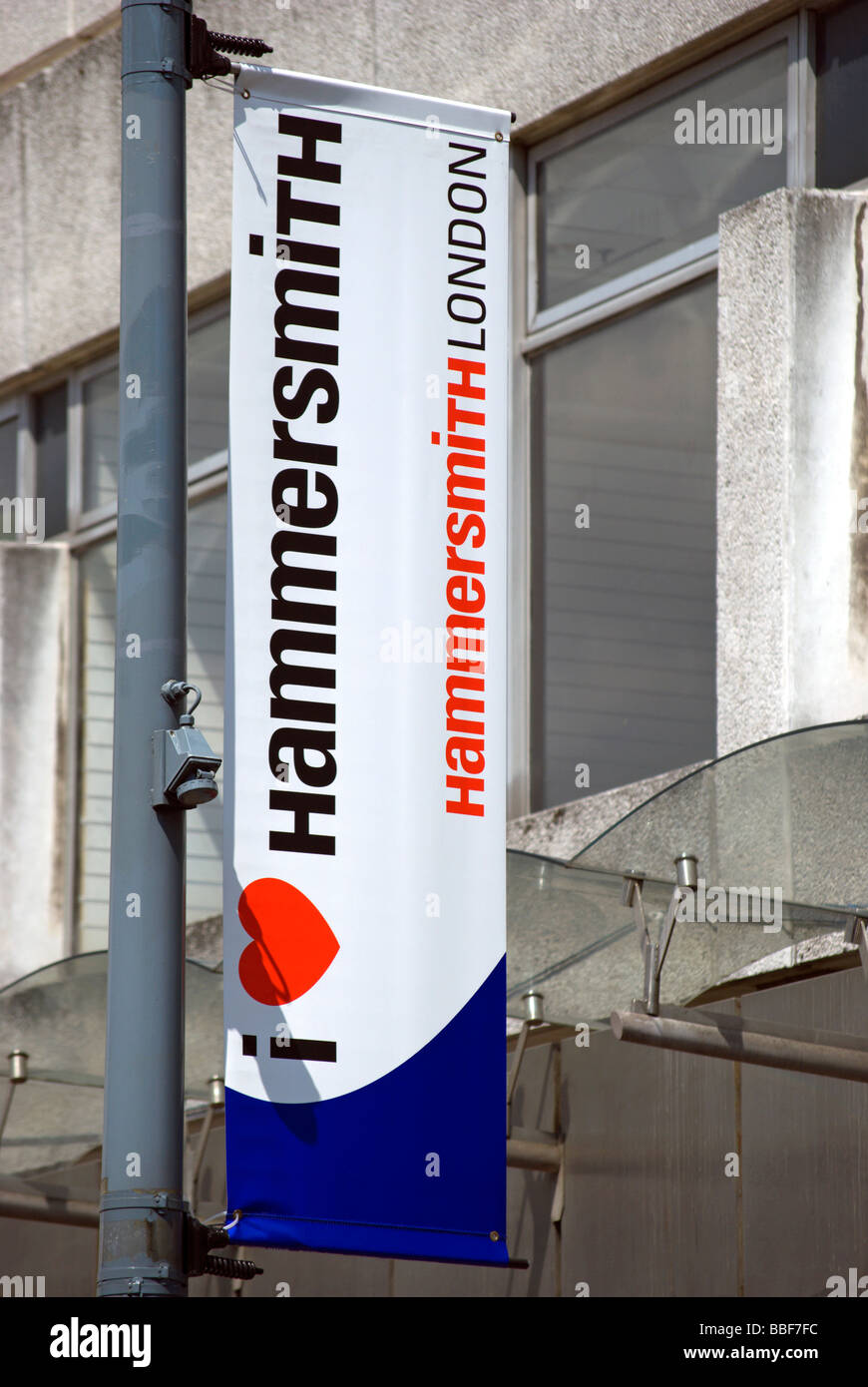 Ich liebe Hammersmith Banner herausgegeben vom Gemeinderat, der Londoner Stadtteil Hammersmith und Fulham, und lokal angezeigt Stockfoto