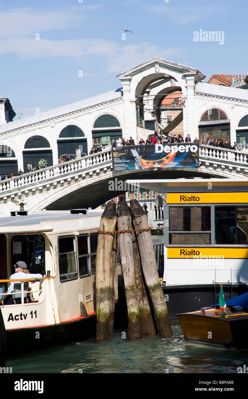 Venedig, die Rialto-Brücke, Ponte de Rialto Stockfoto