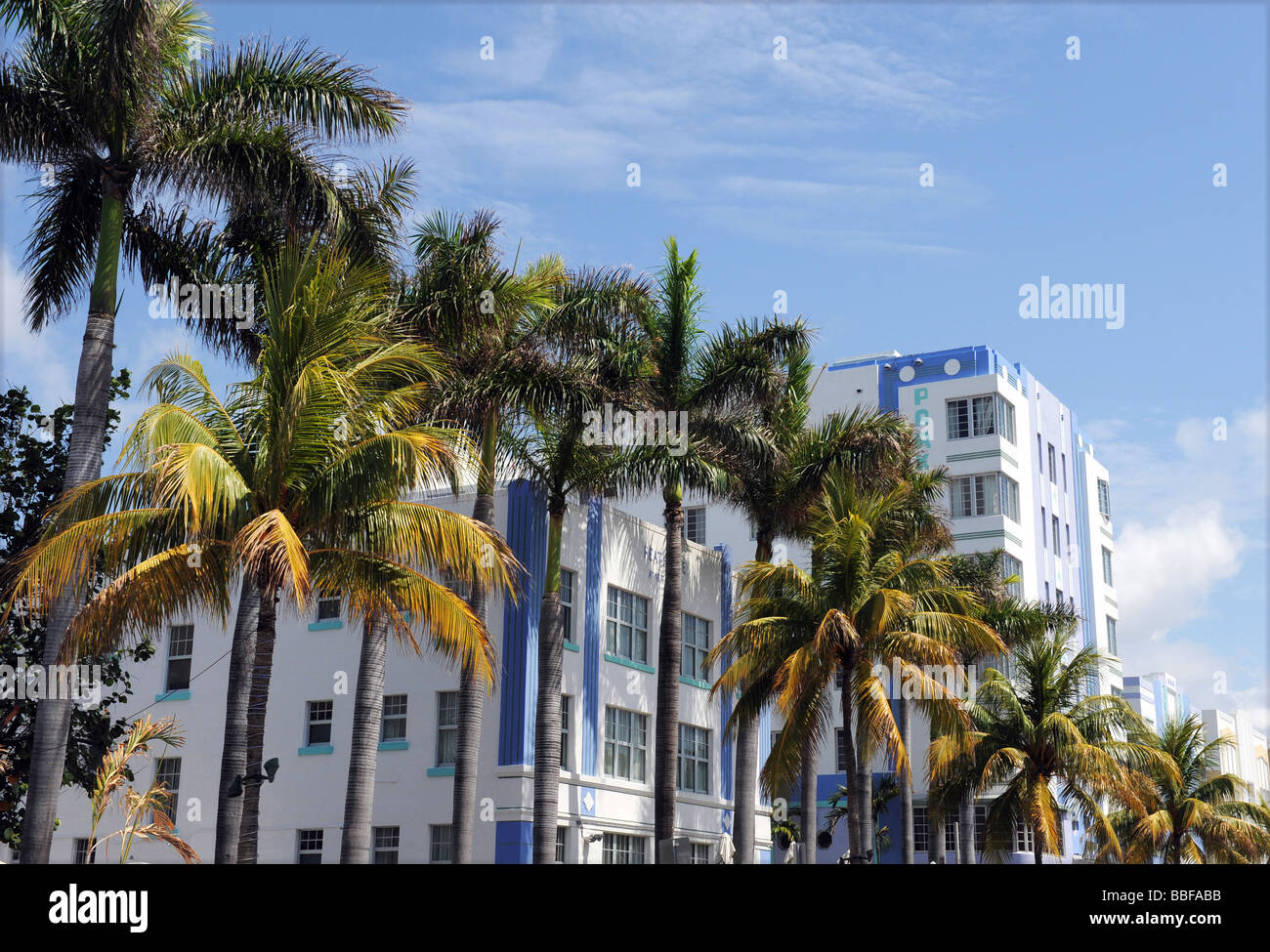 Die berühmten Art-Deco-Viertel von Ocean Drive in South Beach Miami Florida Vereinigte Staaten Stockfoto