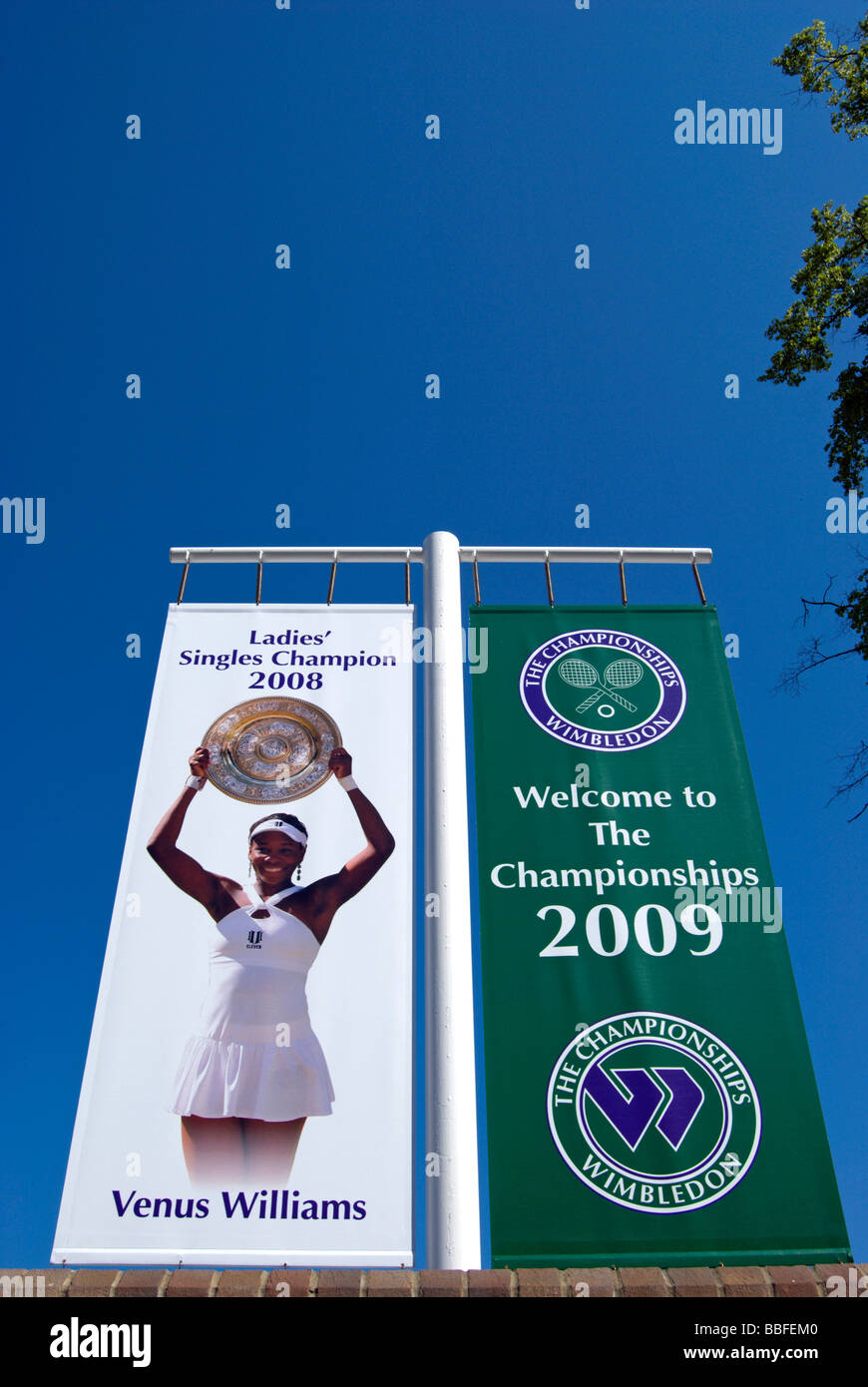 Banner für Wimbledon Tennis Championships 2009 und 2008 Damen Sieger, Venus Williams, bei der All England Lawn Tennisclub Stockfoto