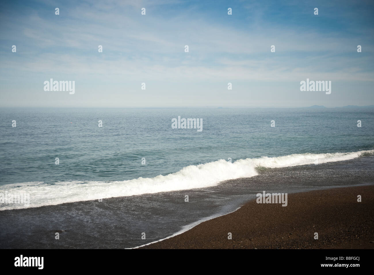 Einsamen Strand an der Cardigan Bay Küste west wales Sommermorgen Stockfoto