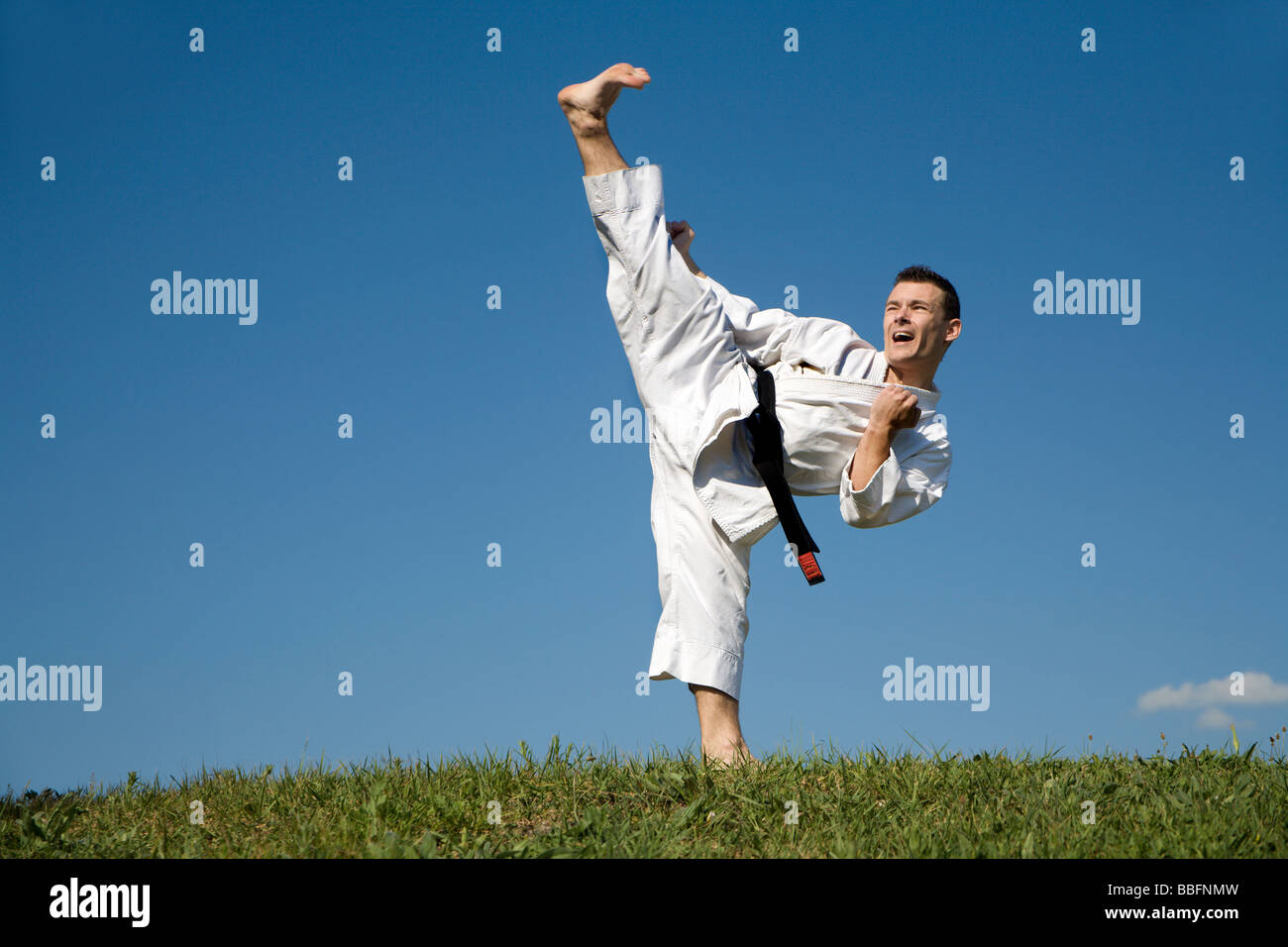 Weltmeister - - Kata - Karatetraining von Kick Stockfoto