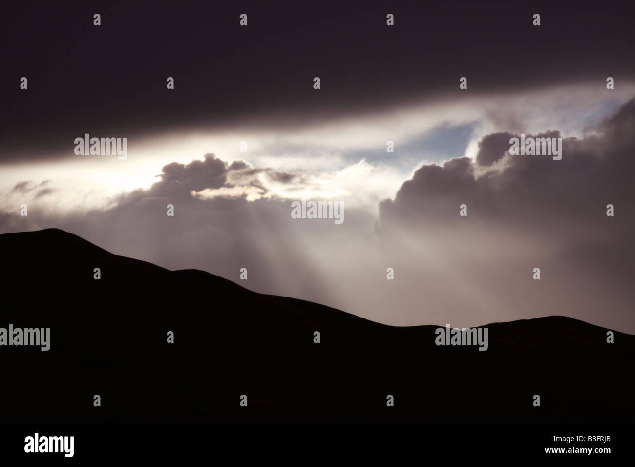 Afrika, Nordafrika, Marokko, Sahara Wüste, Merzouga, Erg Chebbi, Himmel, Wolken, Sonnenaufgang Stockfoto