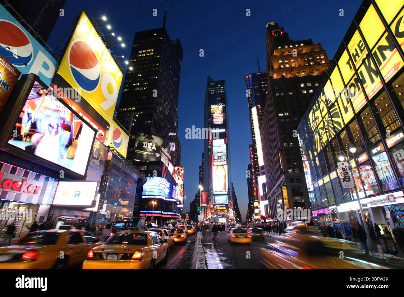 Times Square bei Nacht, Manhattan, New York City, New York, USA, Vereinigte Staaten von Amerika Stockfoto