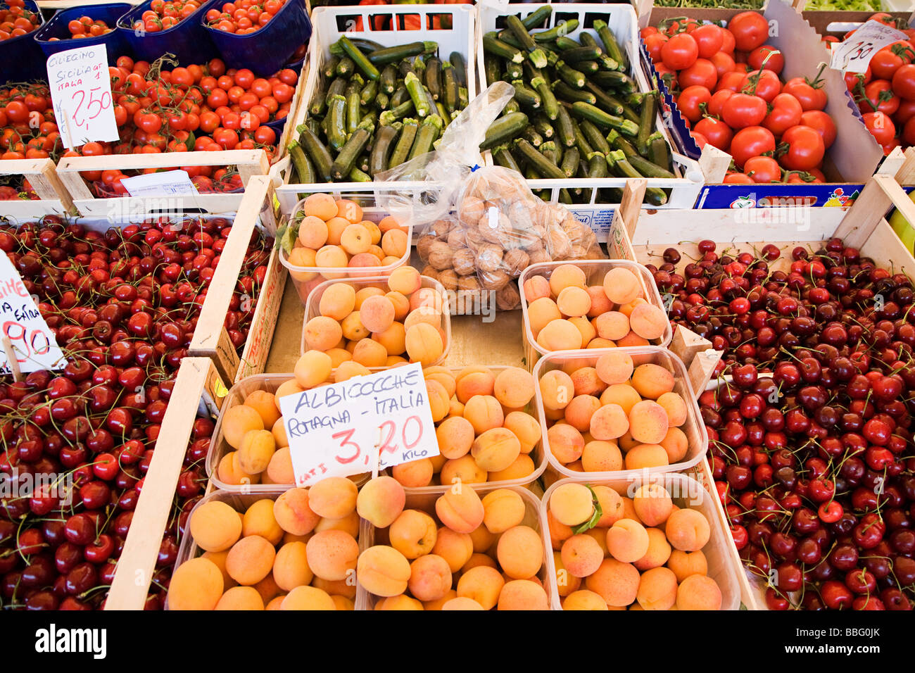 Obst und Gemüse Abschaltdruck Stockfoto