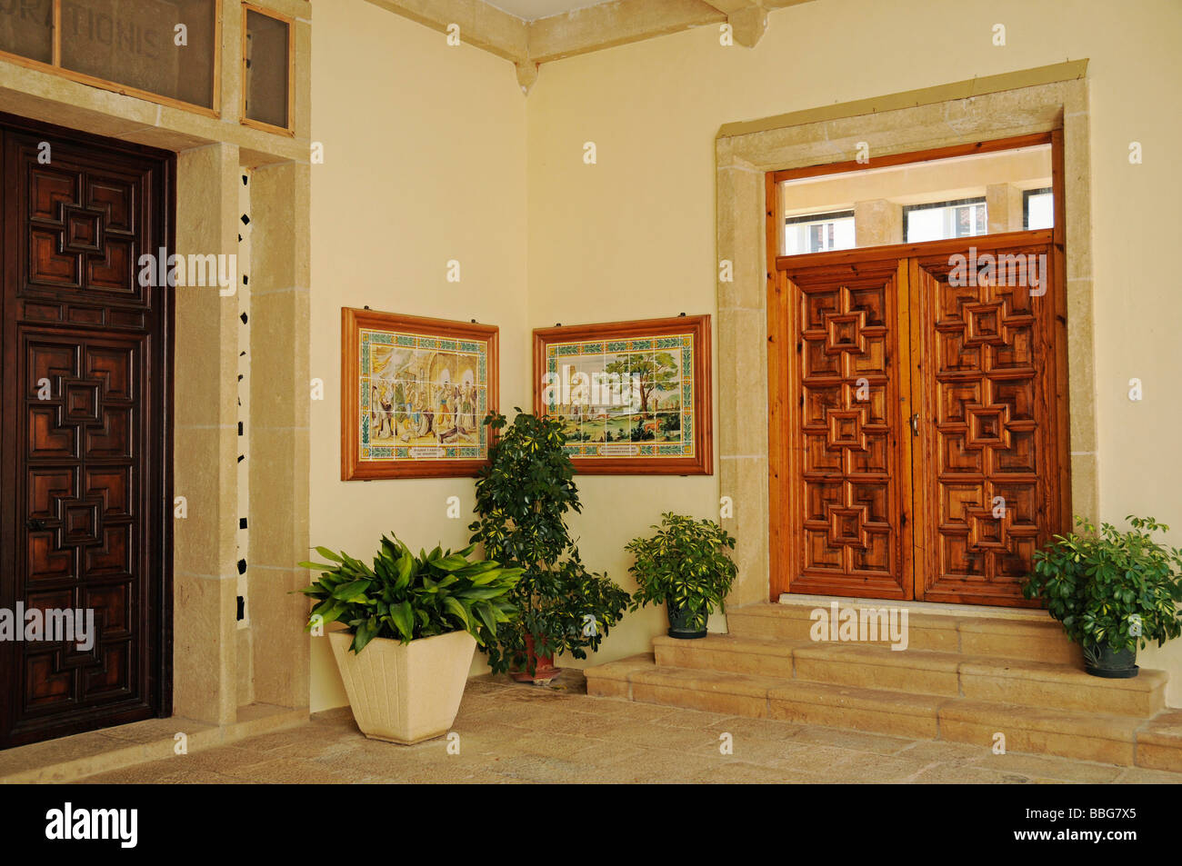 Eingang, Tür, Nuestra Senora de Los Angeles, Kloster, Kirche, Javea, Costa Blanca, Alicante, Spanien, Europa Stockfoto
