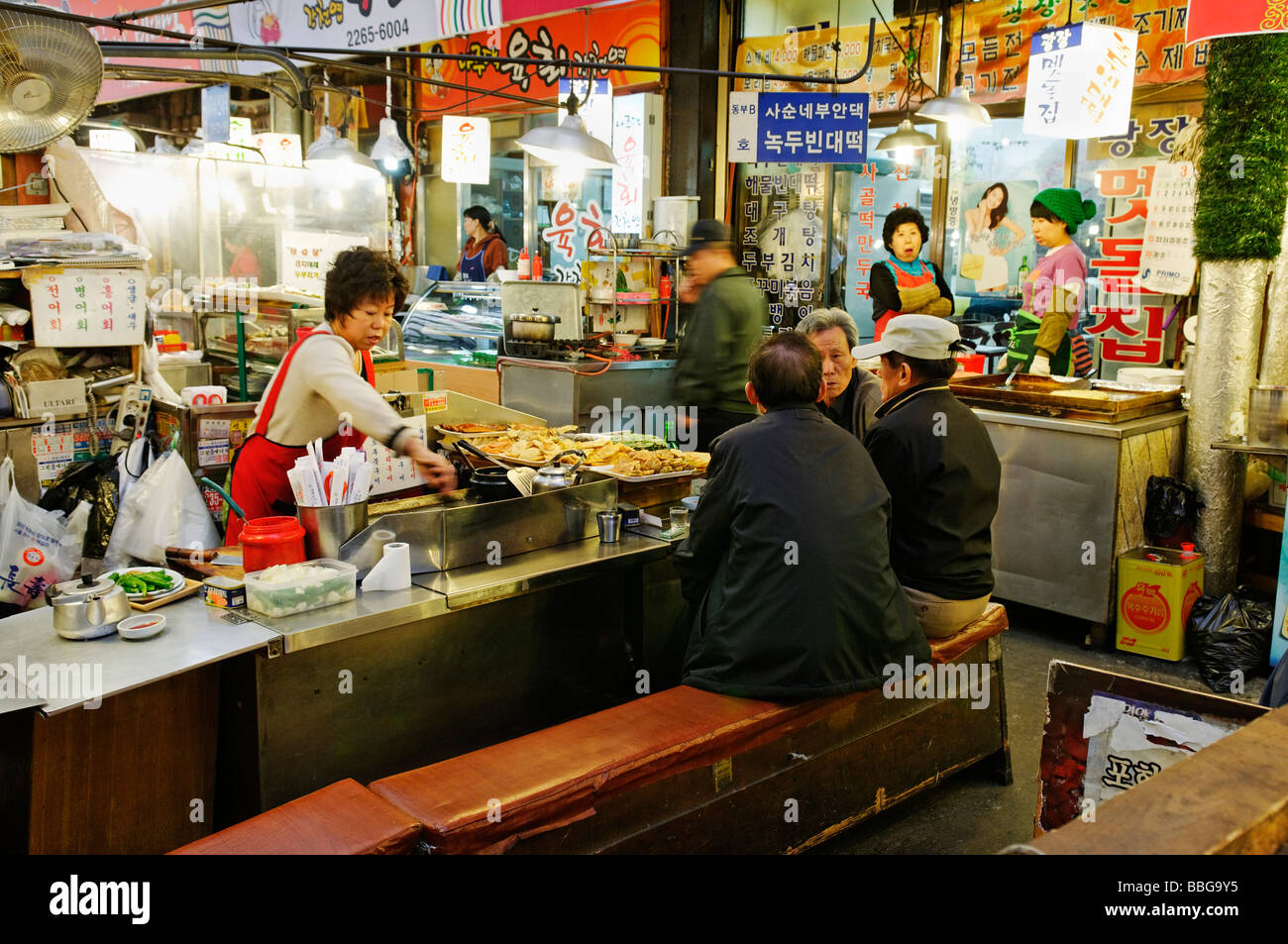 Koreanisches Essen, Markt in Seoul, Südkorea, Asien Stockfoto
