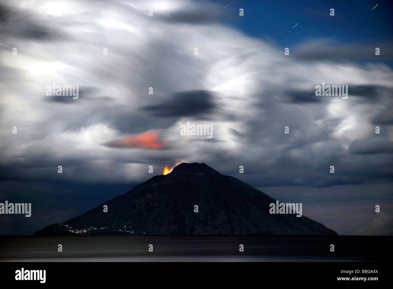 Vulkanausbruch des Stromboli, Italien, Stromboli, Liparic Inseln Stockfoto
