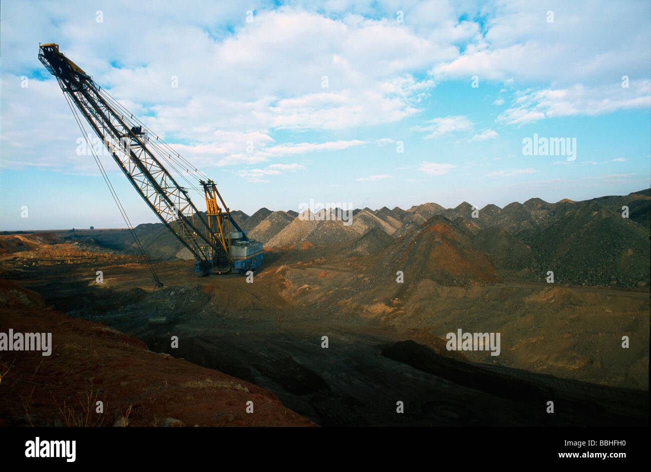 Eine riesige Tagebau-Mining-Bagger in einer Kohlengrube auf die East Rand Mpumalanga Provinz, Südafrika Stockfoto