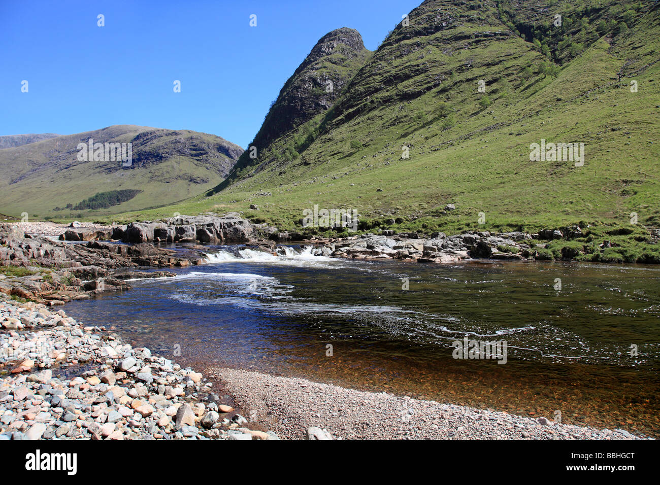 Fluss in Glen Etive, in der Nähe von Glencoe, Lochaber, Schottland Stockfoto