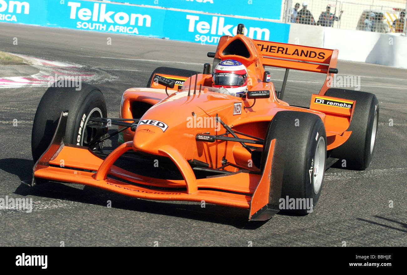 Team Niederlande s Jeroen Bleekemolen rast durch die Strecke gewann Team Germany die A-1-Grand-Prix-Rennen für den Süden 2007 Stockfoto