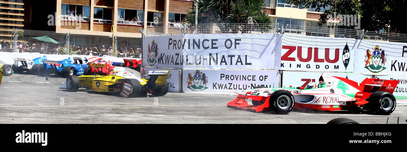 Treiber-Geschwindigkeit durch die Strecke während dem Hauptrennen Team Germany gewann das A-1-Grand-Prix-Rennen für den 2007 Südafrika GP am Stockfoto
