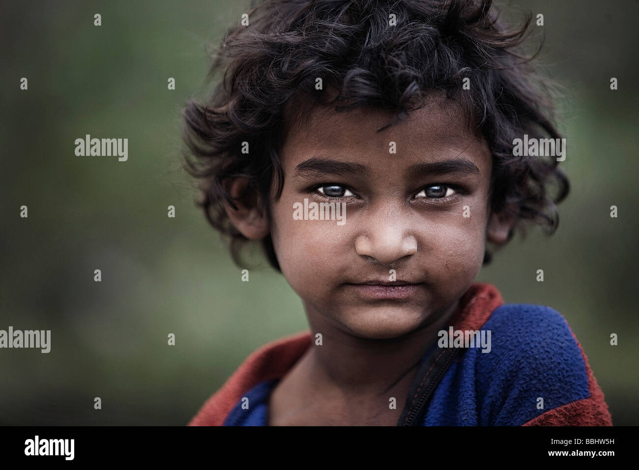 Pokhara, Nepal; Porträt des jungen Stockfoto