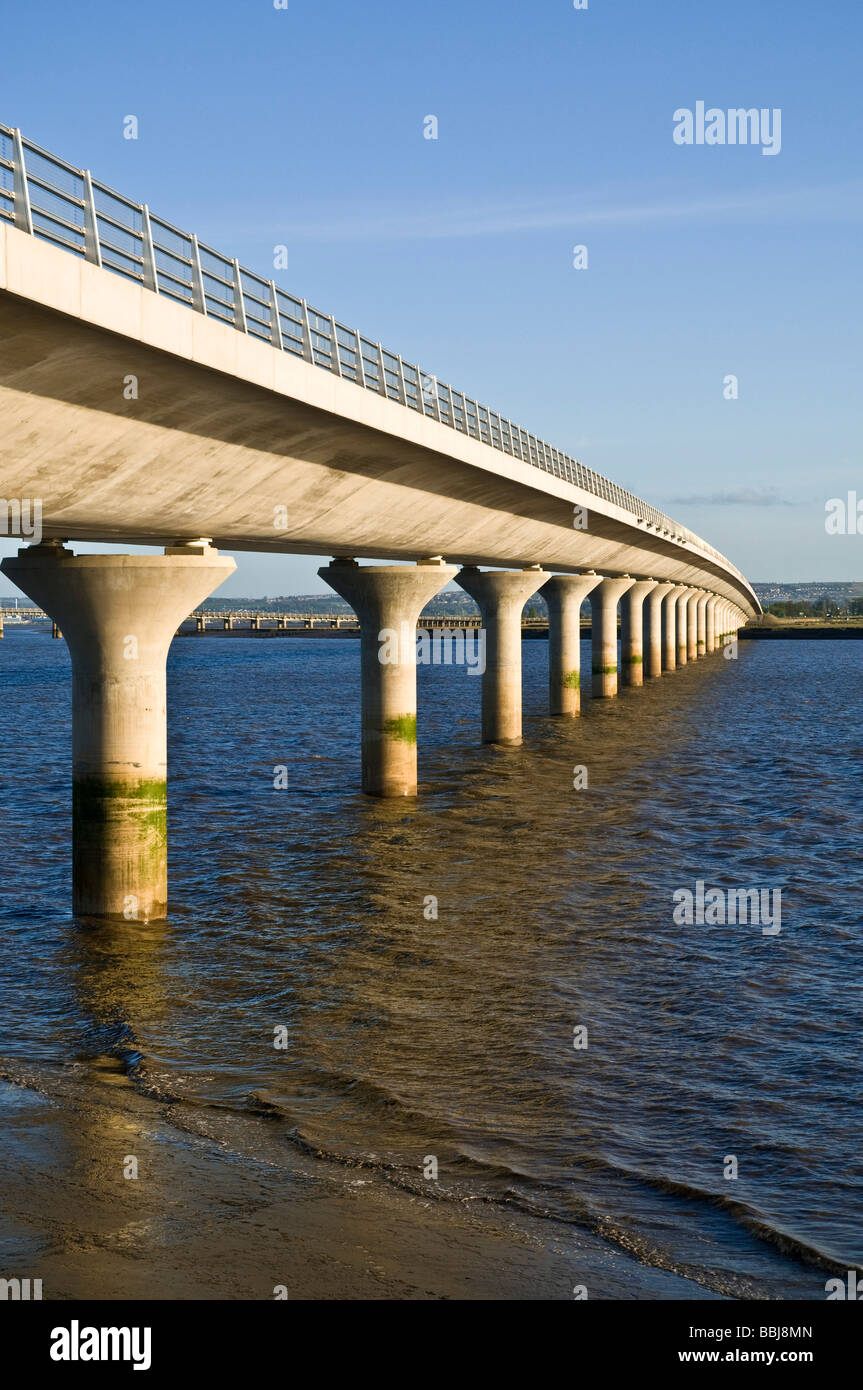 dh clackmannanshire Brücke KINCARDINE FIFE Clackmannanshire Brücken Roadbridge über den Fluss Forth a876 Stockfoto